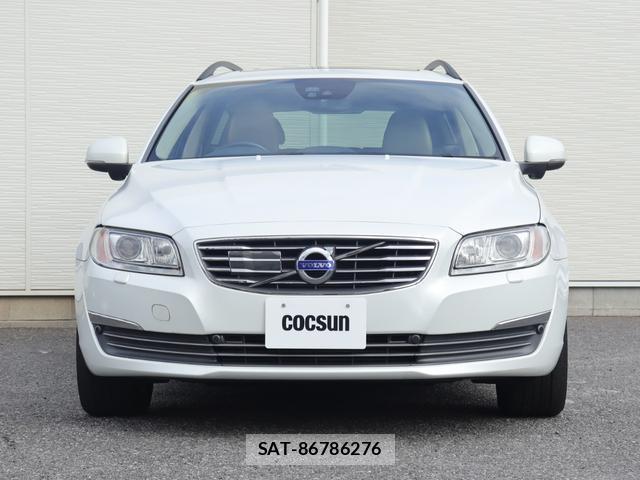 Volvo V70 2016-08 8812163-4