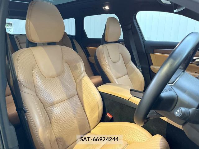 Volvo V90 2018-01 8812153-13