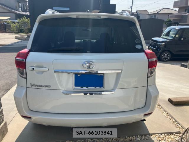 Toyota VANGUARD 2011-09 8813396-3