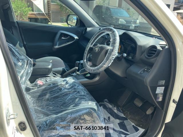 Toyota VANGUARD 2011-09 8813396-6
