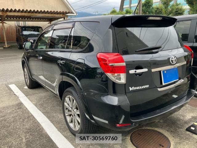Toyota VANGUARD 2013-02 8813653-12