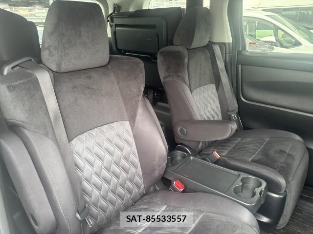 Toyota VELLFIRE 2020-08 8812713-10