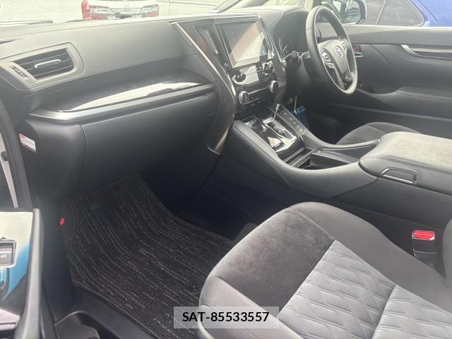 Toyota VELLFIRE 2020-08 8812713-4