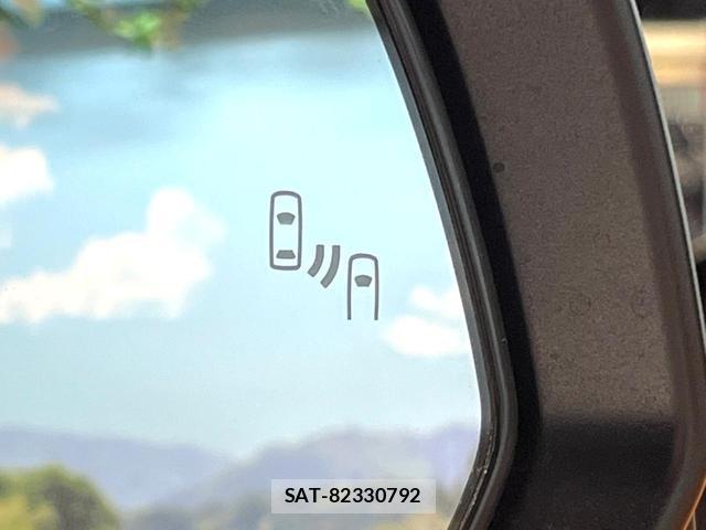 Toyota VELLFIRE 2025-09 8813162-8