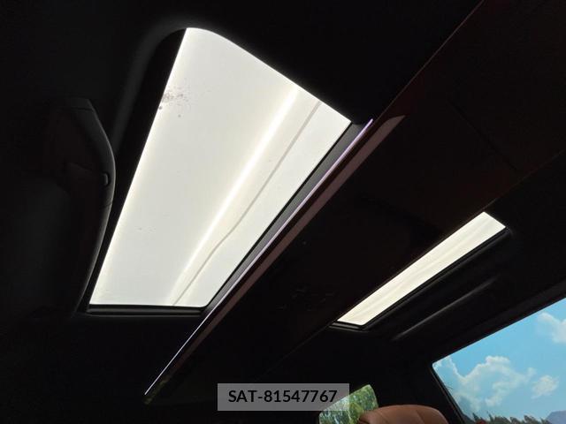 Toyota VELLFIRE 2024-06 8813718-2