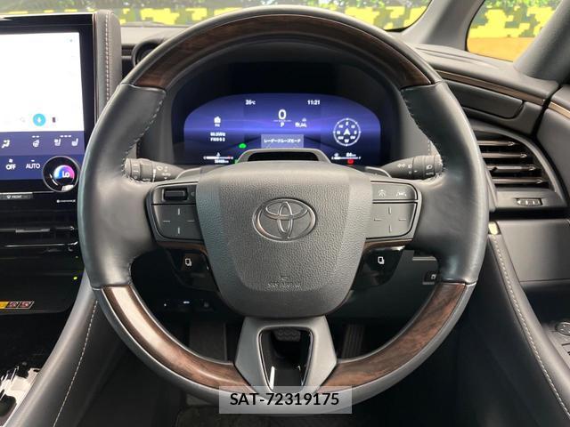 Toyota VELLFIRE 2024-02 8813725-11