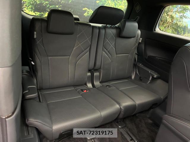 Toyota VELLFIRE 2024-02 8813725-9