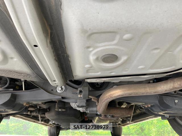 Toyota VELLFIRE 2018-05 8814136-18