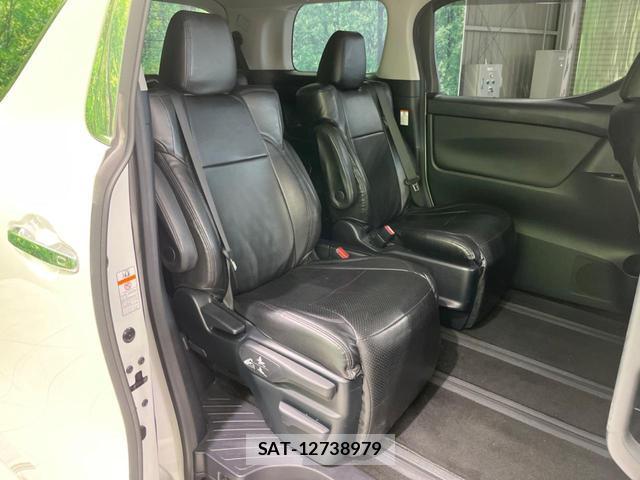 Toyota VELLFIRE 2018-05 8814136-8