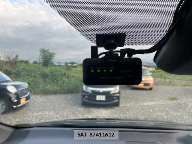 Toyota VELLFIRE 2024-02 8814482-8