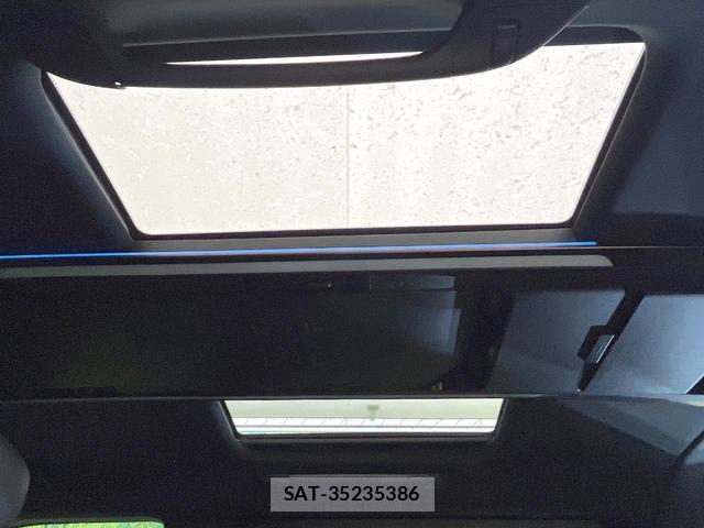 Toyota VELLFIRE 2024-02 8814596-2