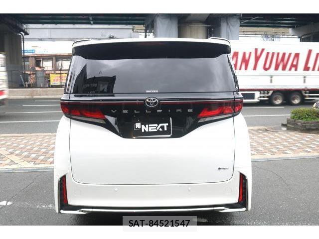 Toyota VELLFIRE 2023-11 8814819-1
