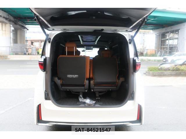 Toyota VELLFIRE 2023-11 8814819-10