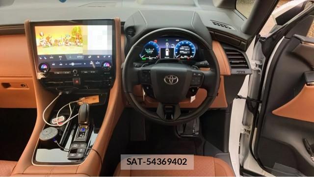 Toyota VELLFIRE 2024-12 8815504-16