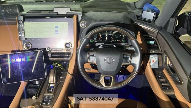 Toyota VELLFIRE 2024-03 8815570-16