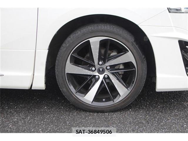 Toyota VELLFIRE 2018-05 8815675-10