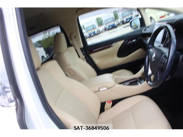Toyota VELLFIRE 2018-05 8815675-18