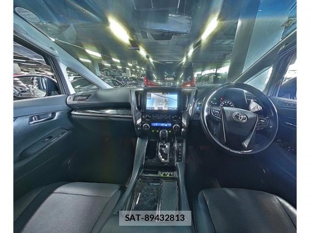Toyota VELLFIRE 2019-07 8817751-2
