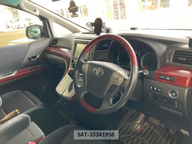 Toyota VELLFIRE 2009-12 8812108-10