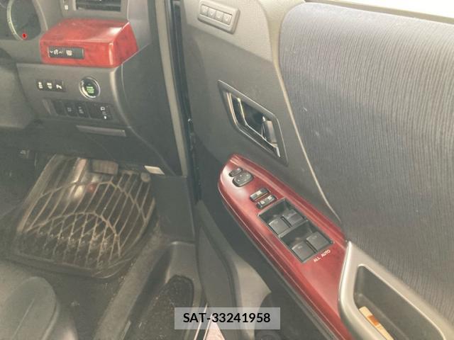 Toyota VELLFIRE 2009-12 8812108-9