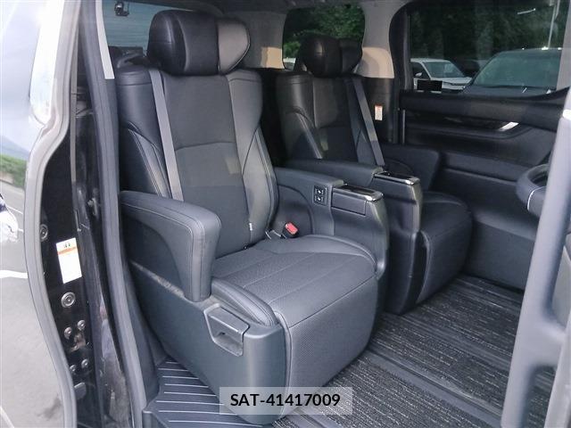 Toyota VELLFIRE 2019-03 8812804-15