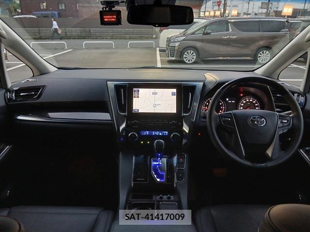 Toyota VELLFIRE 2019-03 8812804-17