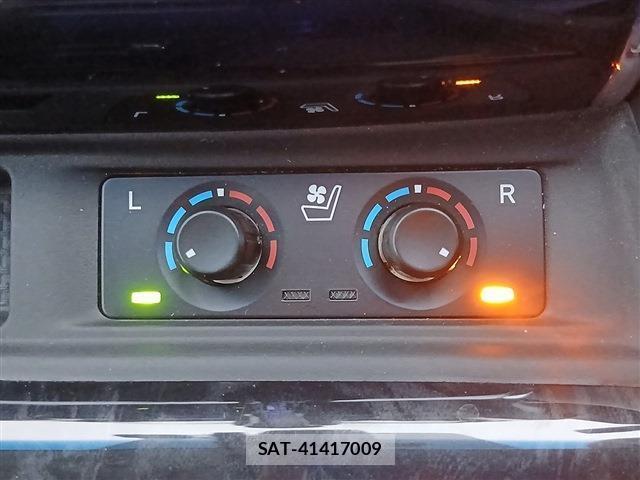 Toyota VELLFIRE 2019-03 8812804-5
