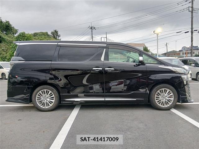 Toyota VELLFIRE 2019-03 8812804-8