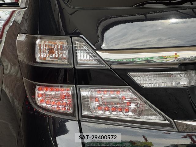 Toyota VELLFIRE 2013-07 8812848-4