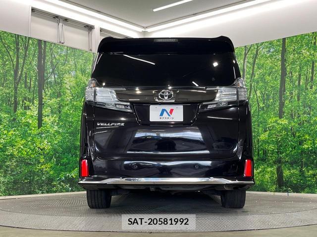 Toyota VELLFIRE 2017-10 8812886-14