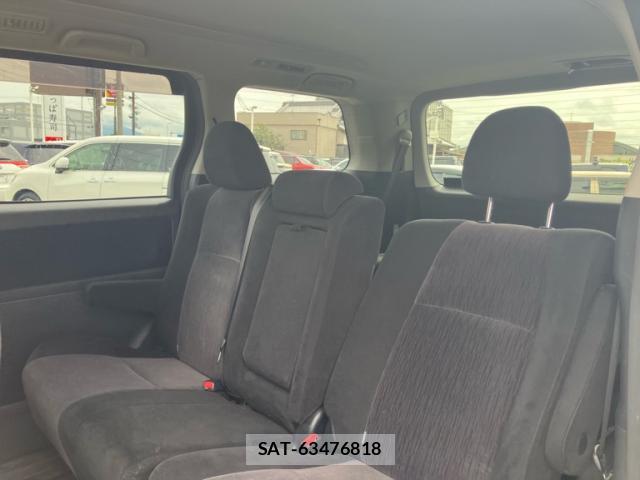 Toyota VELLFIRE 2012-05 8812951-4