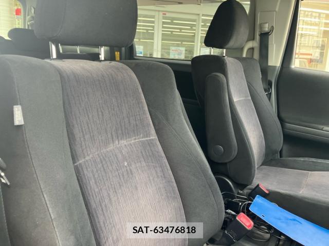 Toyota VELLFIRE 2012-05 8812951-6