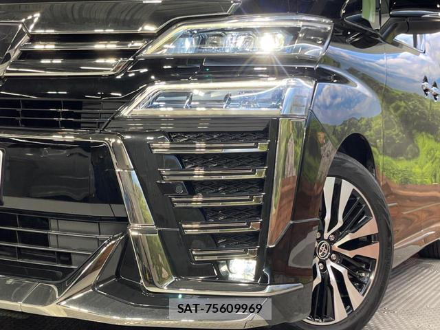 Toyota VELLFIRE 2019-09 8812963-12