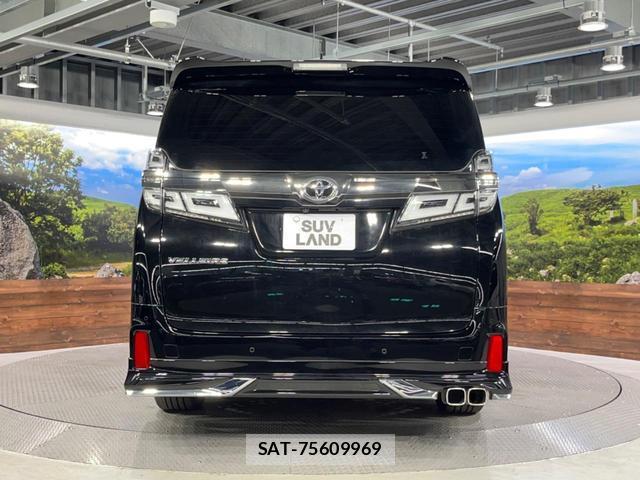 Toyota VELLFIRE 2019-09 8812963-15