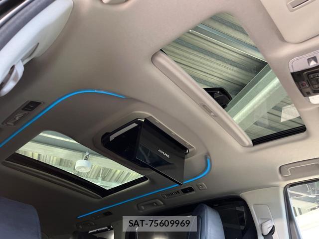 Toyota VELLFIRE 2019-09 8812963-4