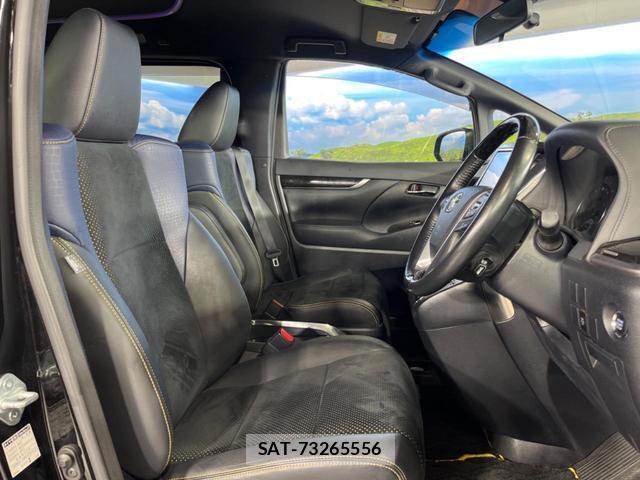 Toyota VELLFIRE 2017-08 8812965-7