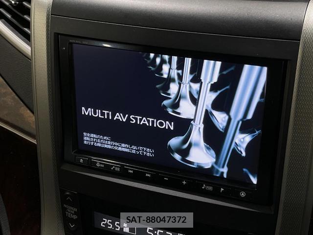 Toyota VELLFIRE 2012-02 8813118-4