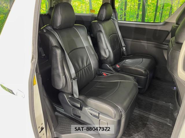 Toyota VELLFIRE 2012-02 8813118-8
