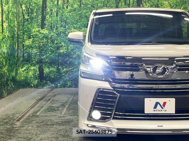 Toyota VELLFIRE 2017-01 8813201-12