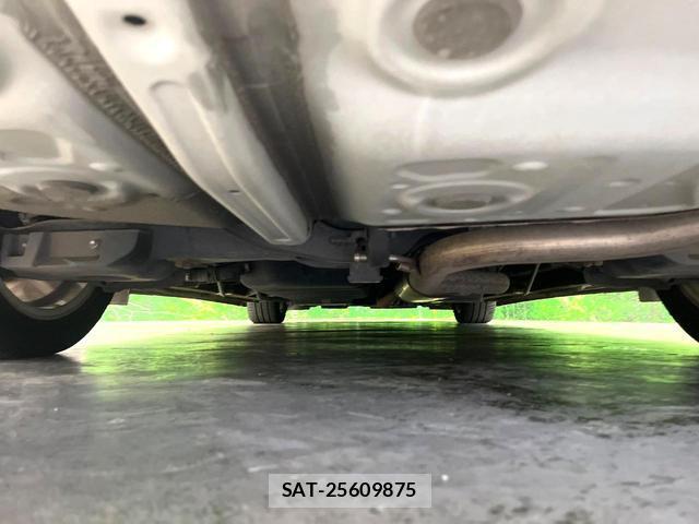 Toyota VELLFIRE 2017-01 8813201-18