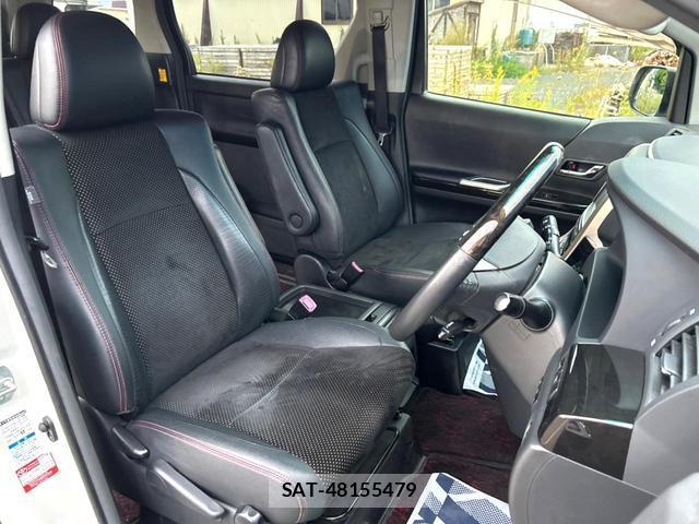 Toyota VELLFIRE 2014-12 8813222-7