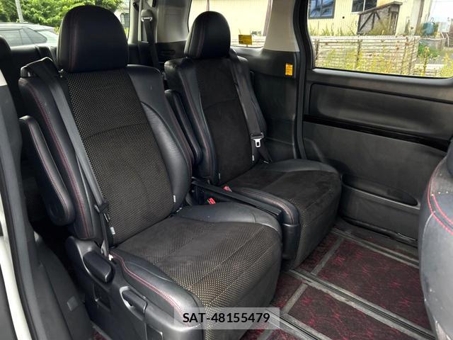 Toyota VELLFIRE 2014-12 8813222-8