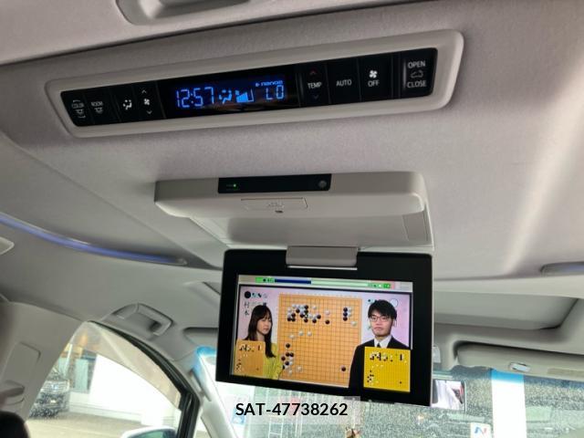 Toyota VELLFIRE 2015-09 8813586-11