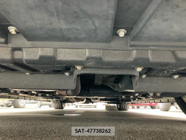 Toyota VELLFIRE 2015-09 8813586-6