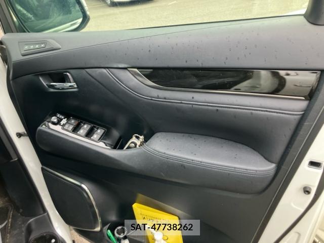 Toyota VELLFIRE 2015-09 8813586-9