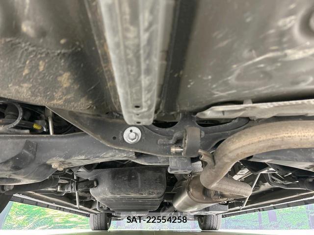 Toyota VELLFIRE 2015-06 8814119-18