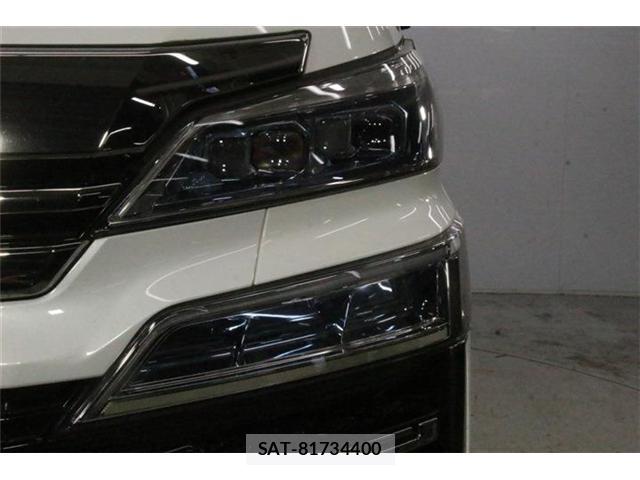 Toyota VELLFIRE 2019-06 8814321-16