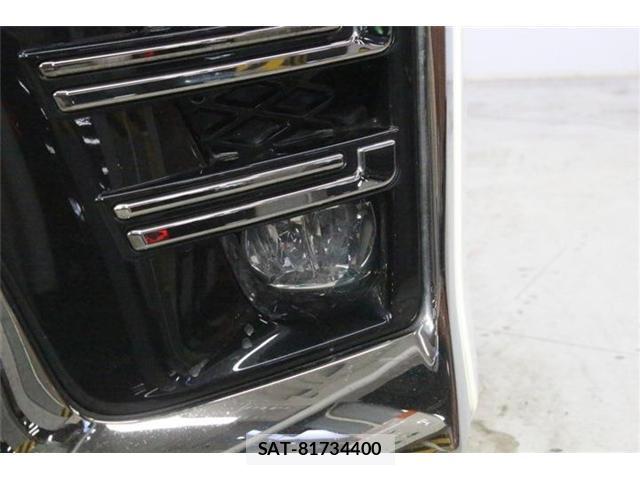 Toyota VELLFIRE 2019-06 8814321-17