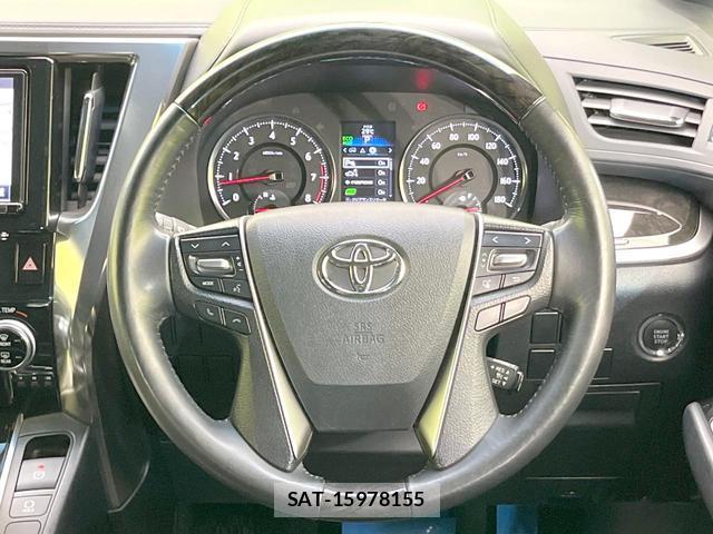 Toyota VELLFIRE 2017-10 8814842-11