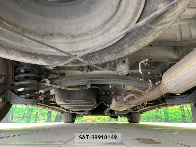 Toyota VELLFIRE 2013-05 8814893-18